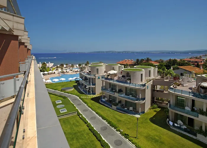 عافية وسبا إليكا Çeşme